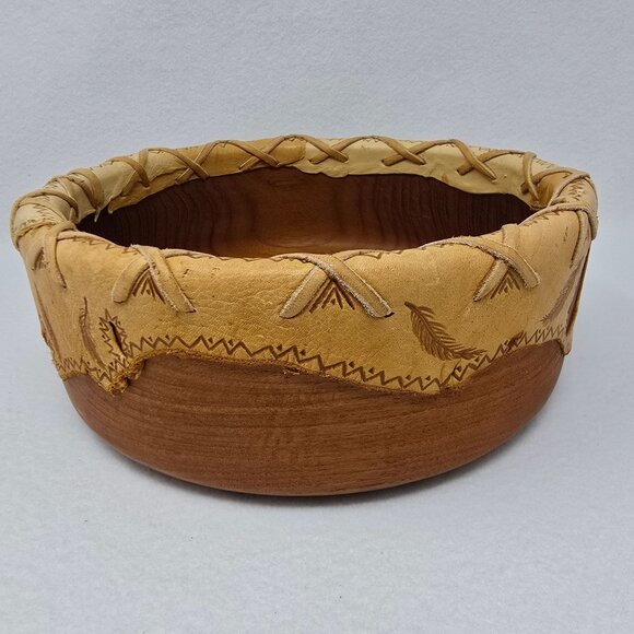 Wood Bowl 12" Leather Overlay Handmade Possibly Native American Round Wooded - Picture 4 of 14